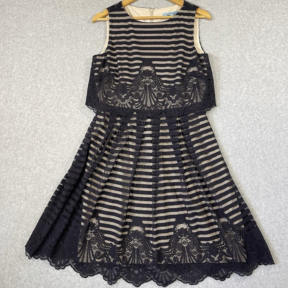 Antonio Melani Dress Women's Size 6‎ Navy Lace Nude Lining Cocktail Wedding Zip